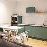 L'olivier De Beau Pre Apartment